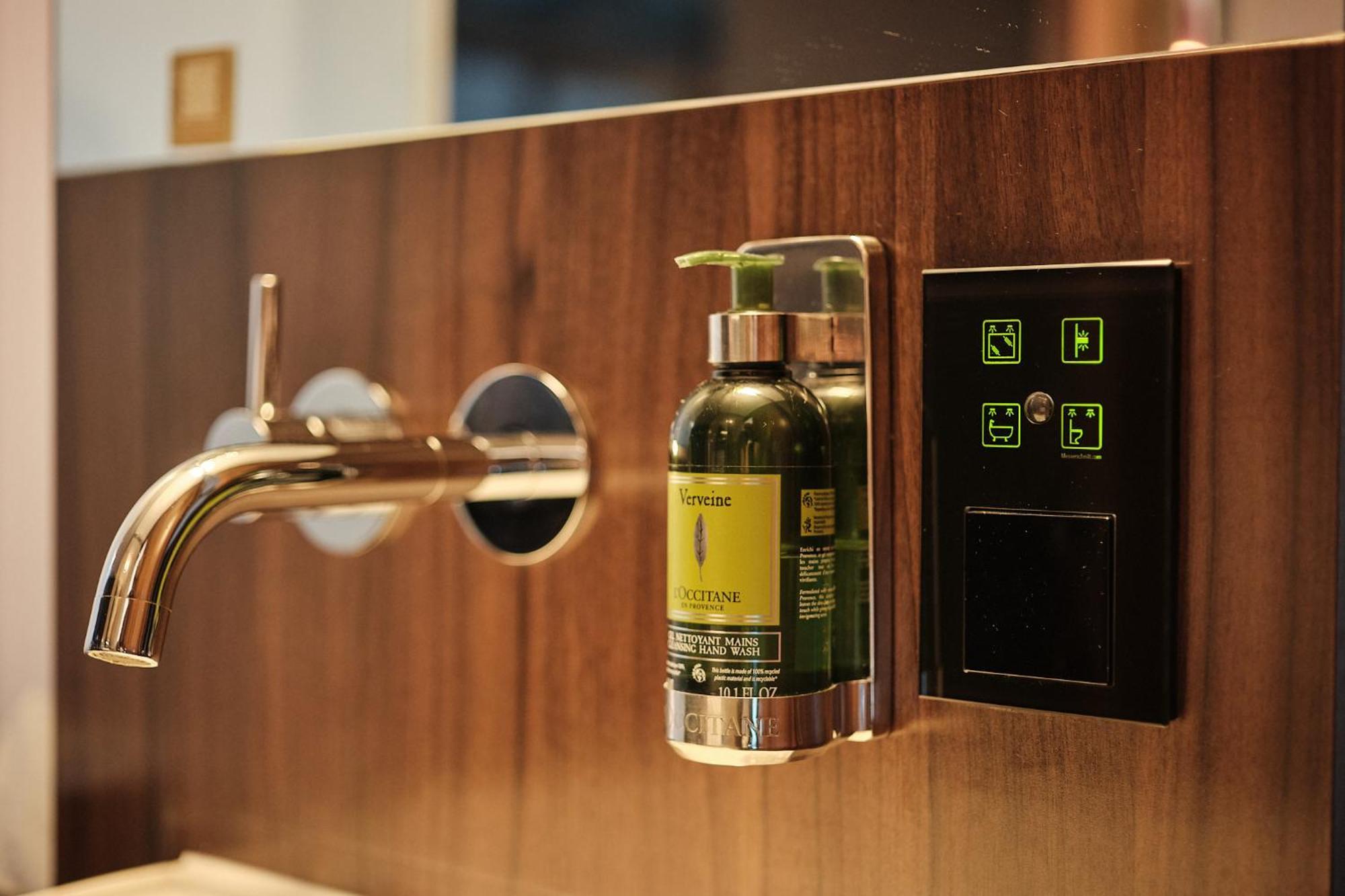 Hero Suite mit Zugang zur Dachterrasse