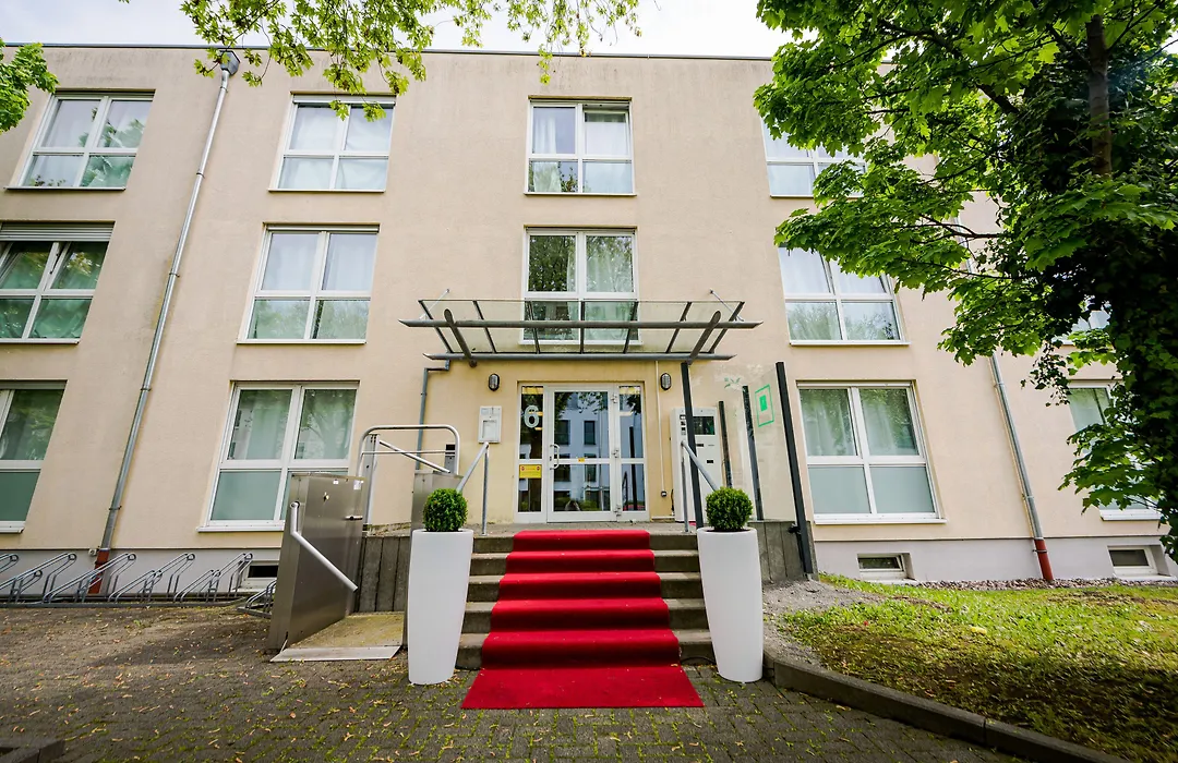 Aparthotel Alma Bonn-1
